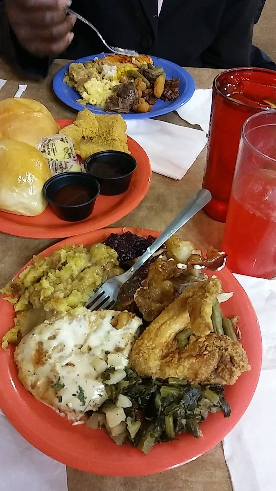 Golden Corral Buffet & Grill | restaurant | 700 Ernest W Barrett Pkwy NW, Kennesaw, GA 30144, USA | 7704286770 OR +1 770-428-6770
