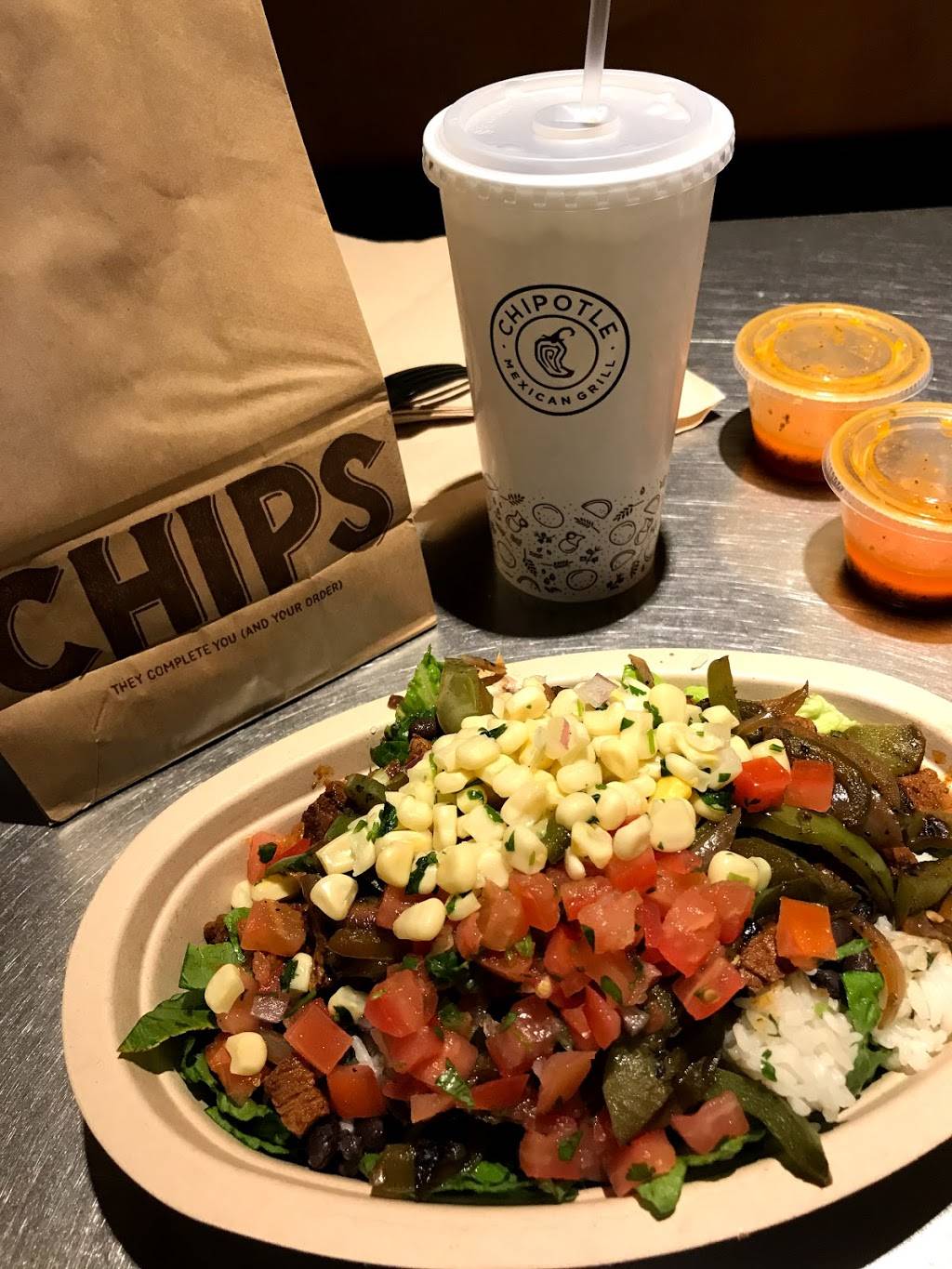 Chipotle Mexican Grill | restaurant | 909 E W Whitestone Blvd Ste A, Cedar Park, TX 78613, USA | 5126902563 OR +1 512-690-2563