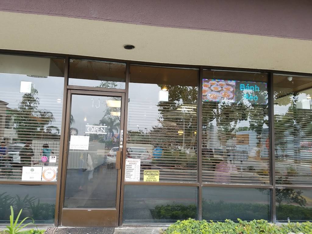 Banh Cuon Luu Luyen | restaurant | 14351 Euclid Street #1J, Garden Grove, CA 92843, USA | 7145540212 OR +1 714-554-0212