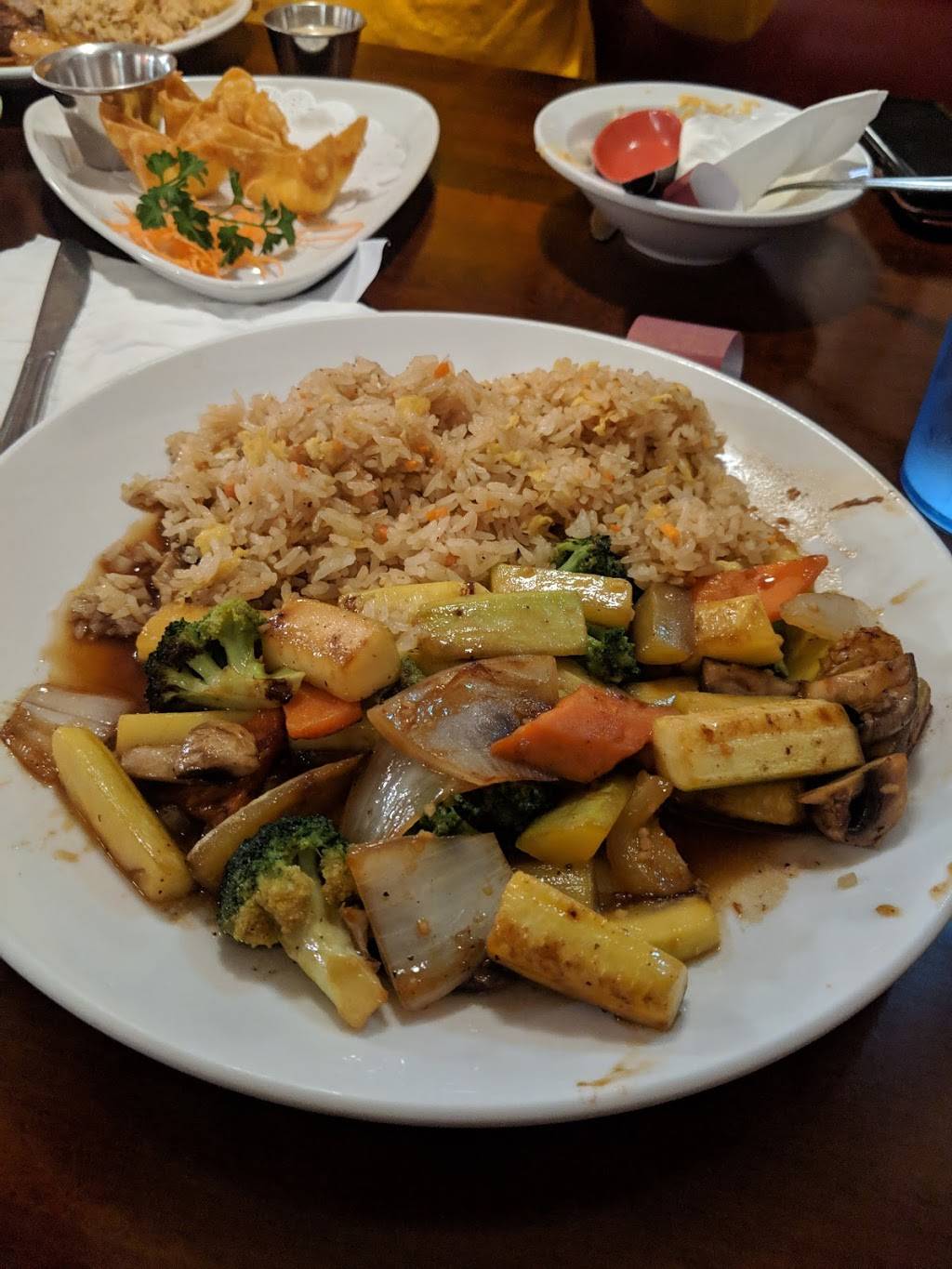 Sushi House Asian Grill | restaurant | 510 Nilles Rd, Fairfield, OH 45014, USA | 5138298333 OR +1 513-829-8333