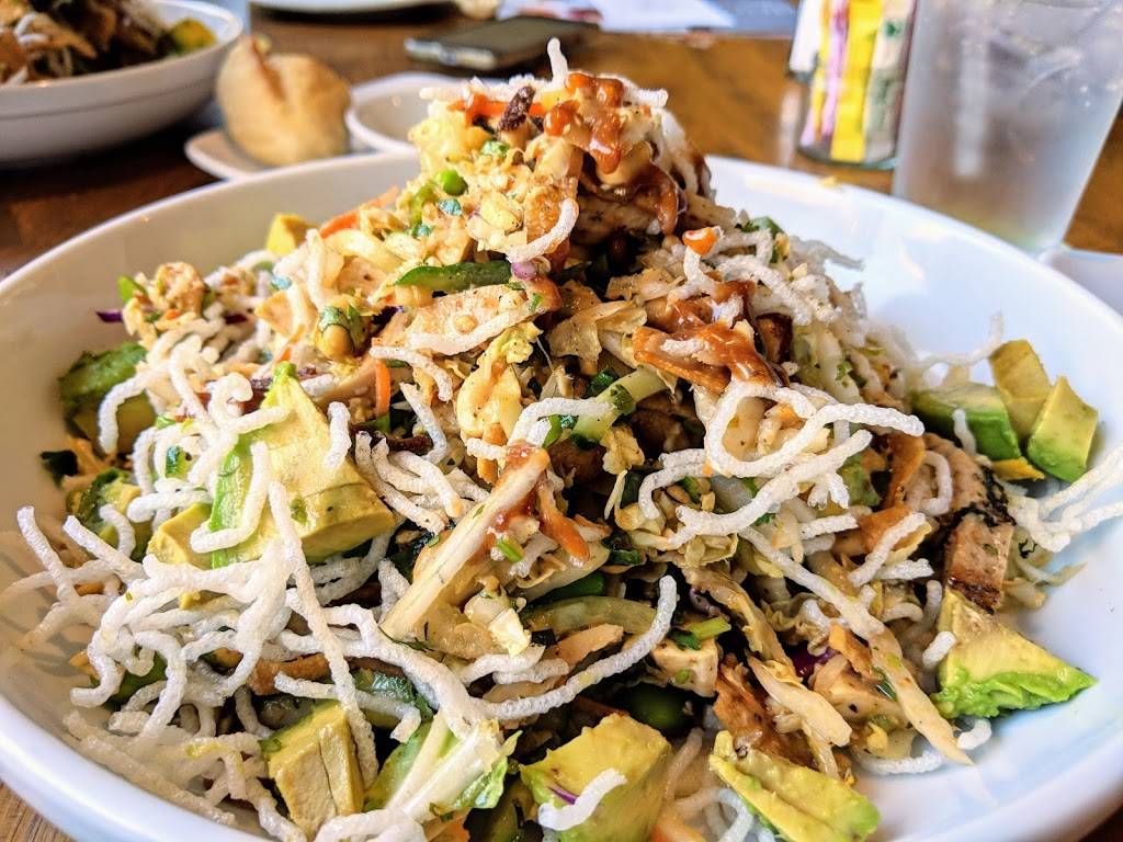 California Pizza Kitchen | restaurant | The Lakes at, 2200 Thousand Oaks Blvd #10, Thousand Oaks, CA 91362, USA | 8057771778 OR +1 805-777-1778