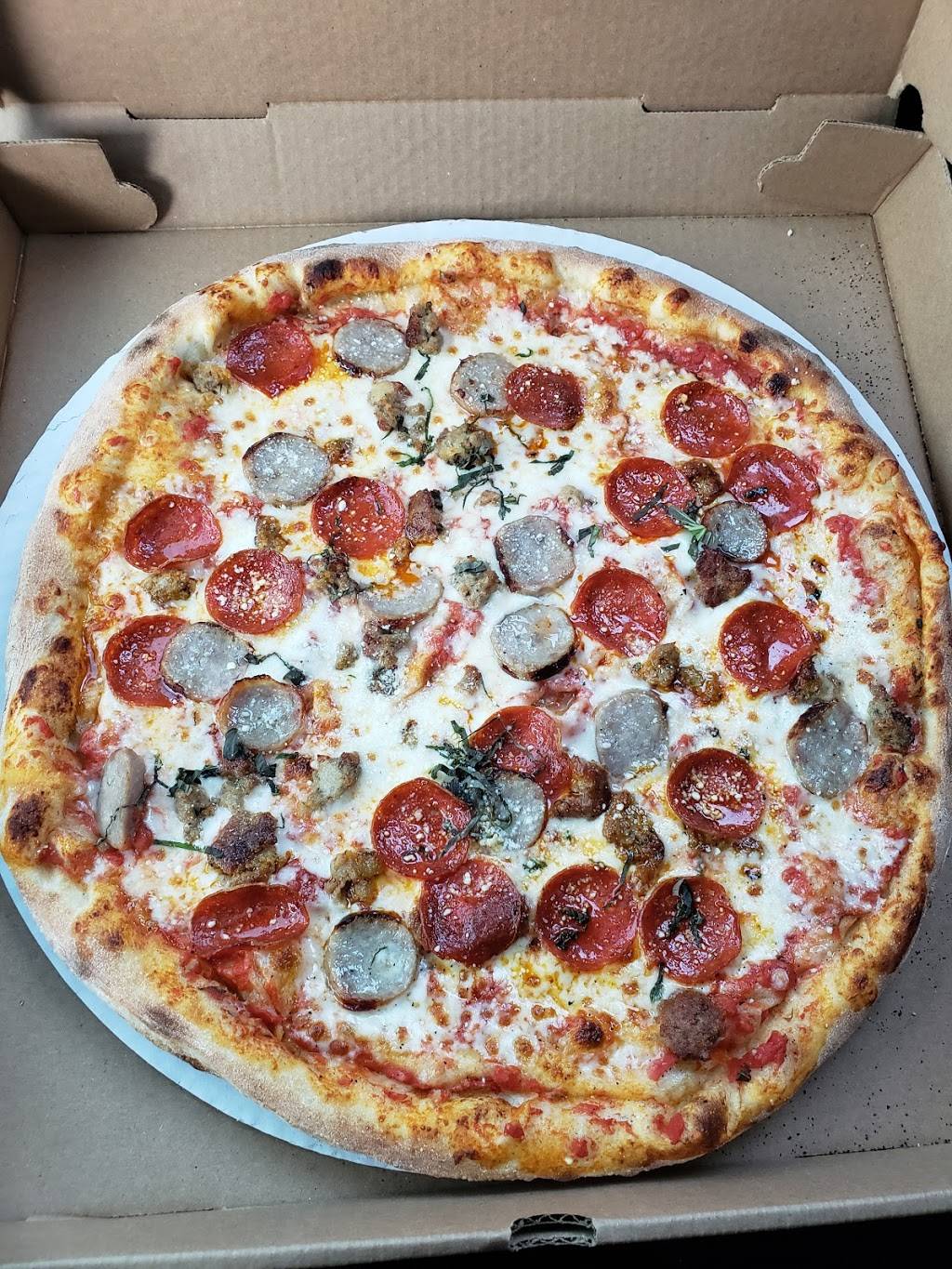 Cartellis North End Pizza & Pasta | restaurant | 96 New Rochester Rd, Dover, NH 03820, USA | 6033431841 OR +1 603-343-1841