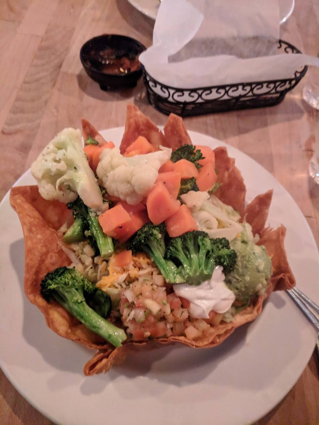 Casa Martin | restaurant | 1654 Ocean Ave, Santa Monica, CA 90401, USA | 3106631732 OR +1 310-663-1732