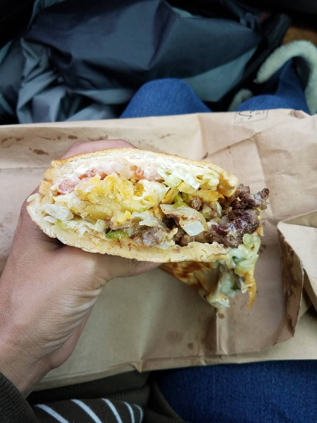 La Criolla Food Truck | restaurant | 44039 US-27, Davenport, FL 33897, USA | 4077640071 OR +1 407-764-0071