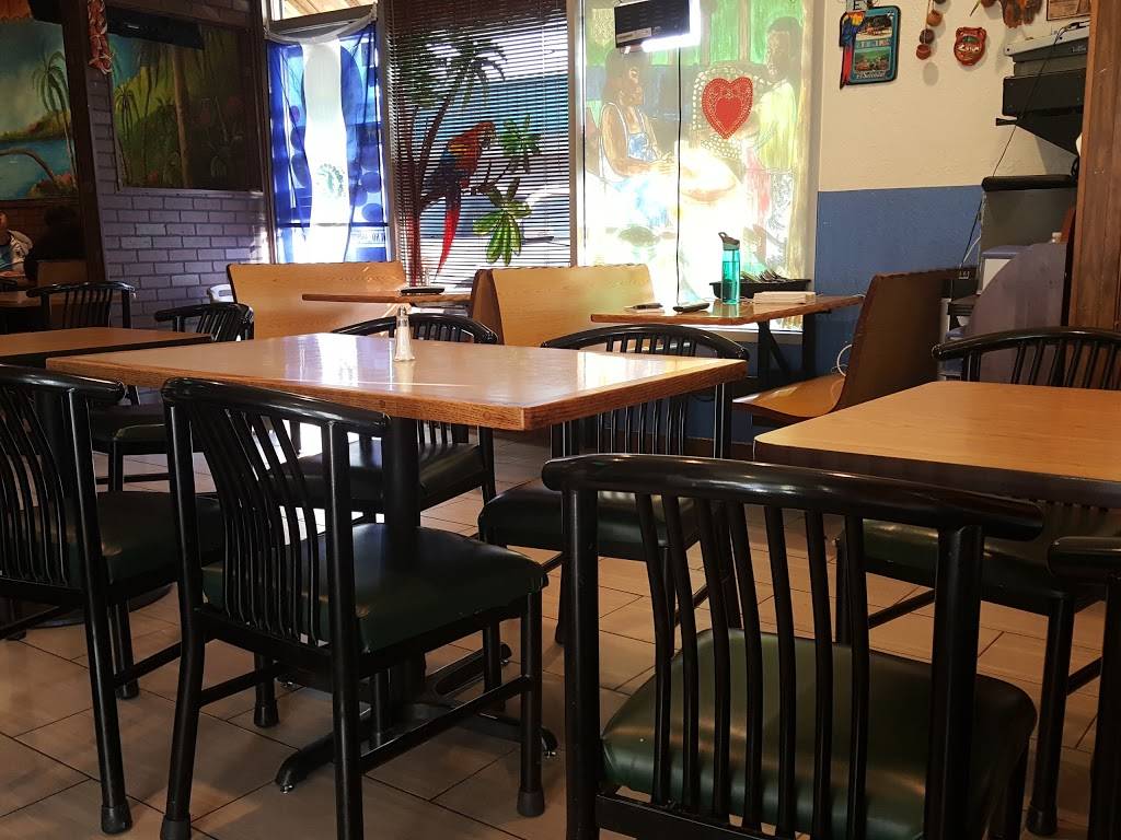 Sabor Salvadoreno | restaurant | 3460 SW 185th Ave, Beaverton, OR 97006, USA | 5033562376 OR +1 503-356-2376