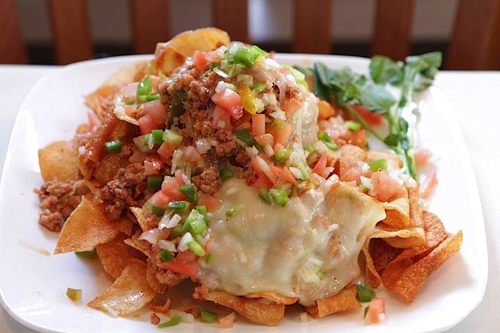 Charlottes Web | restaurant | 39 W Clinton St, Dover, NJ 07801, USA | 9733289387 OR +1 973-328-9387