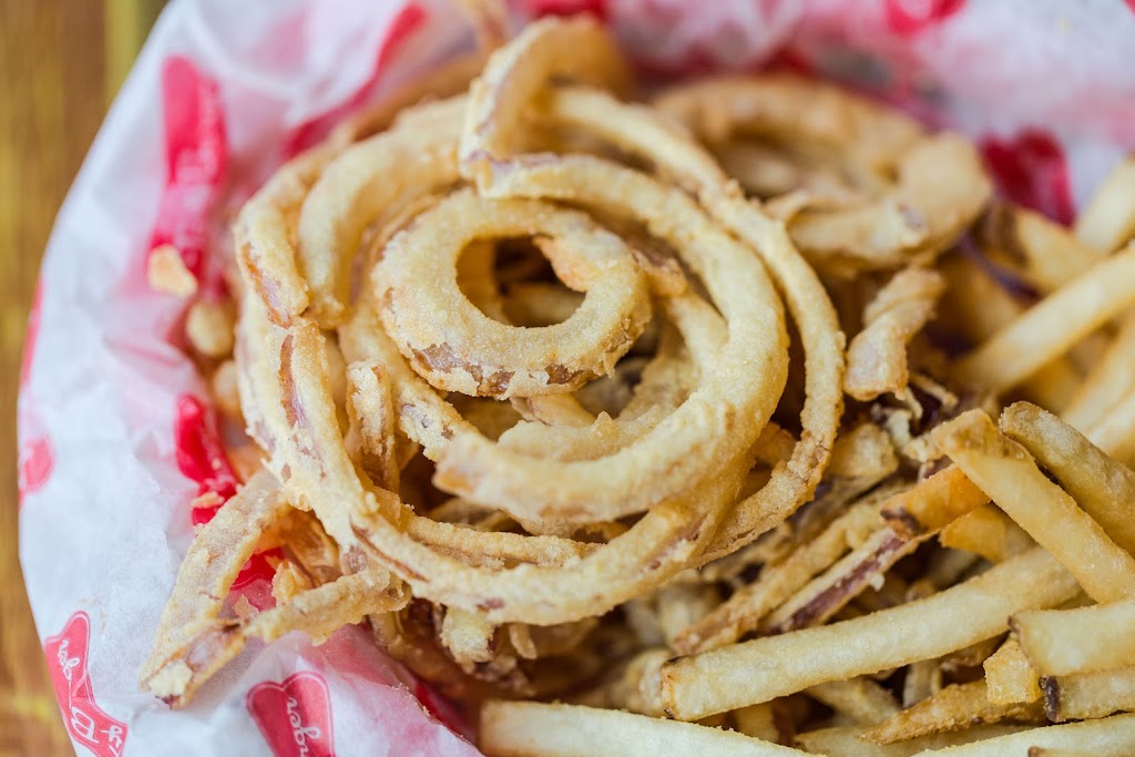 Tasty Burger | restaurant | 48 Winter Pl, Boston, MA 02108, USA | 6173030555 OR +1 617-303-0555