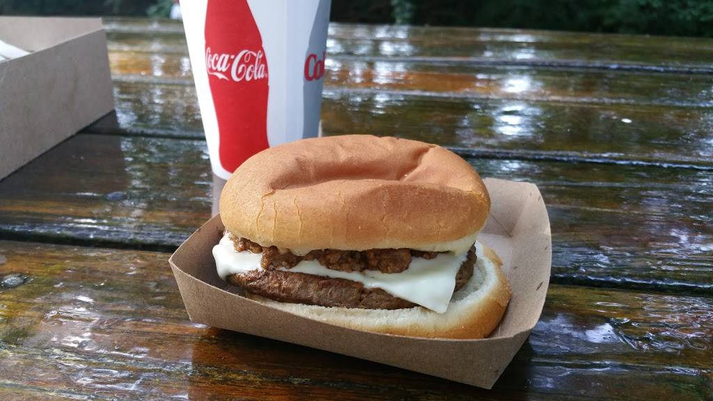 Boehringers Drive-In | meal takeaway | 3160 N Reading Rd, Adamstown, PA 19501, USA | 7174844227 OR +1 717-484-4227