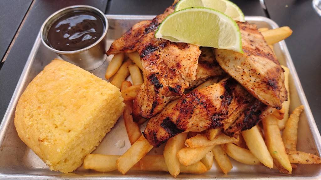 Smokehouse Tailgate Grill | restaurant | 606 North Ave, New Rochelle, NY 10801, USA | 9148138686 OR +1 914-813-8686