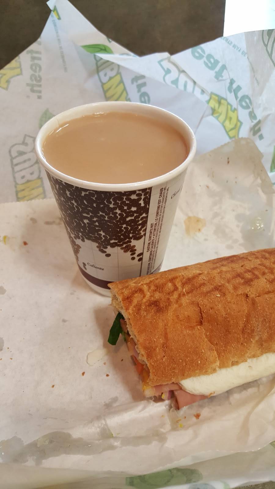 Subway | restaurant | Monterey Marketplace, 34151 Monterey Ave Ste 102, Rancho Mirage, CA 92270, USA | 7603284078 OR +1 760-328-4078