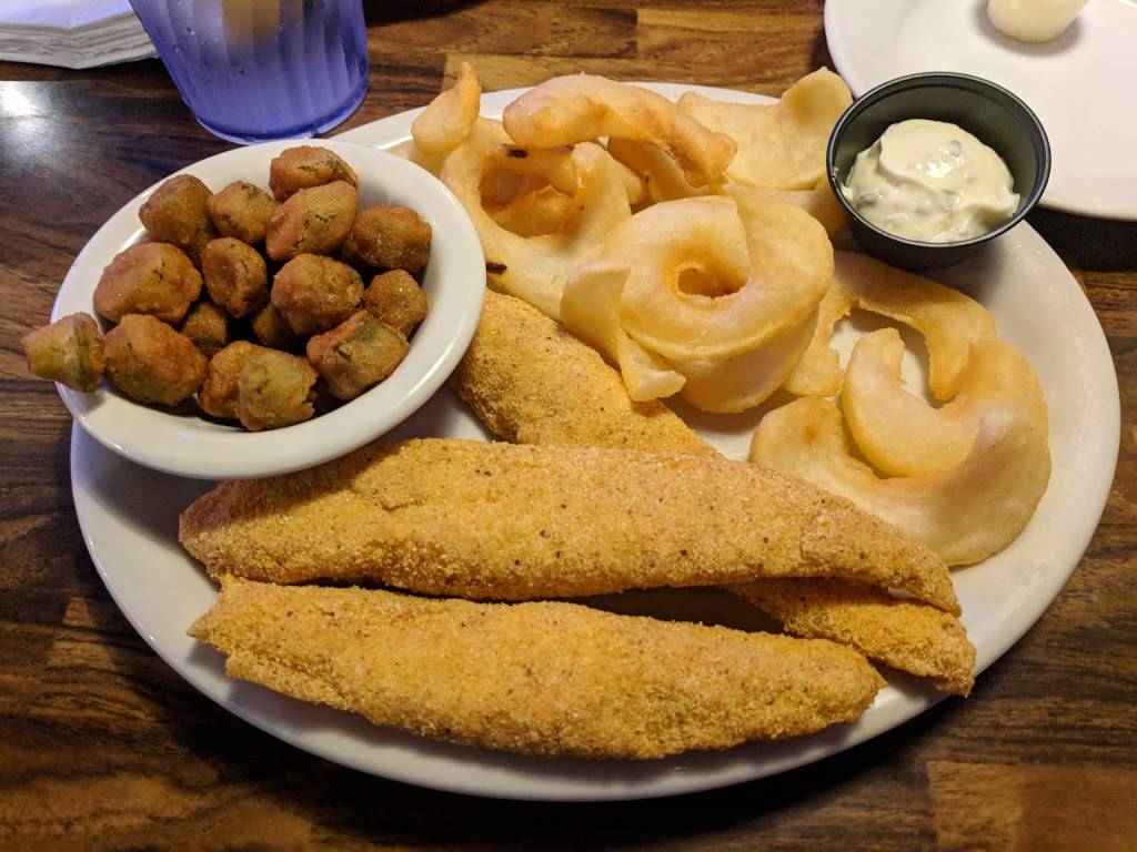 Catfish & Co | restaurant | 900 Airport Fwy #110, Hurst, TX 76054, USA | 8175813912 OR +1 817-581-3912
