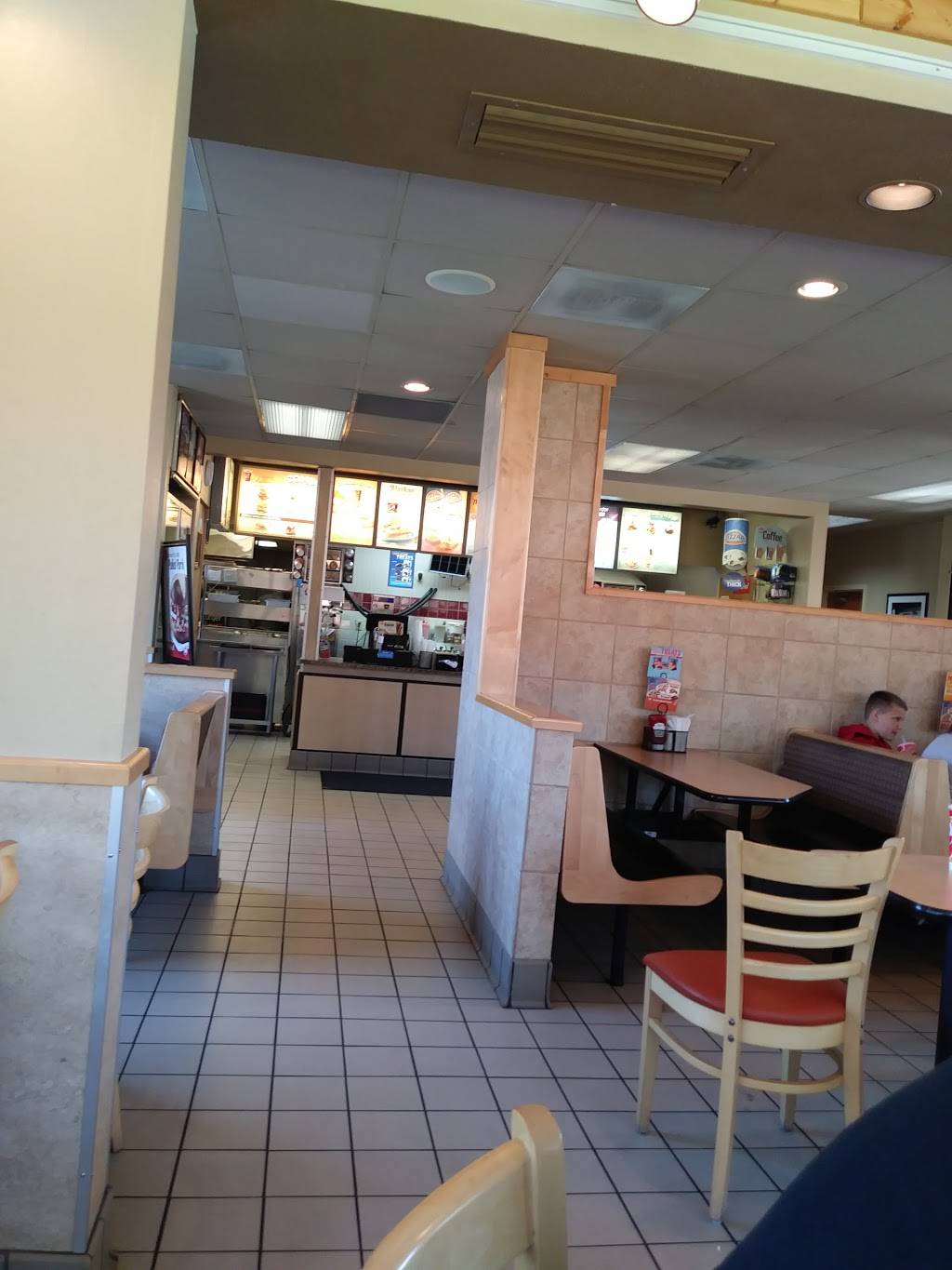 Dairy Queen Grill & Chill | restaurant | 1500 Wisconsin Dells Pkwy, Lake Delton, WI 53940, USA | 6082537715 OR +1 608-253-7715