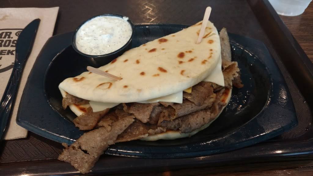 Mr Gyros Greek Food & Pastries | restaurant | 14983 W 119th St, Olathe, KS 66062, USA | 9133930104 OR +1 913-393-0104