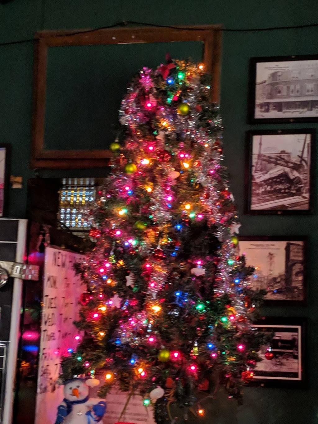 Pier One Bar and Grill | restaurant | 3501 G St, Philadelphia, PA 19134, USA | 2156348928 OR +1 215-634-8928