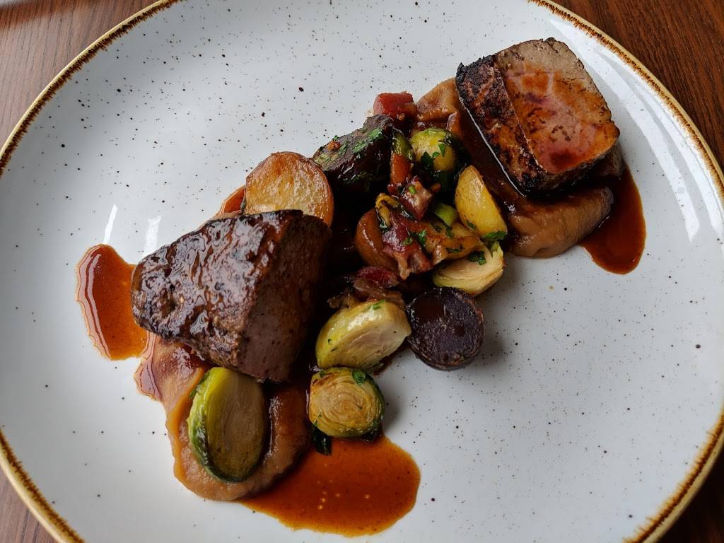 Bistro B | restaurant | 1144 Avenue Cartier, Québec, QC G1R 2S5, Canada | 4186145444 OR +1 418-614-5444