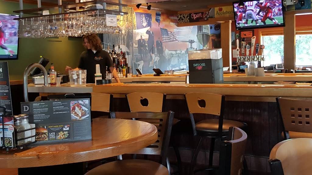 Applebees Grill + Bar | restaurant | 608 S Air Depot Blvd, Midwest City, OK 73110, USA | 4057338024 OR +1 405-733-8024