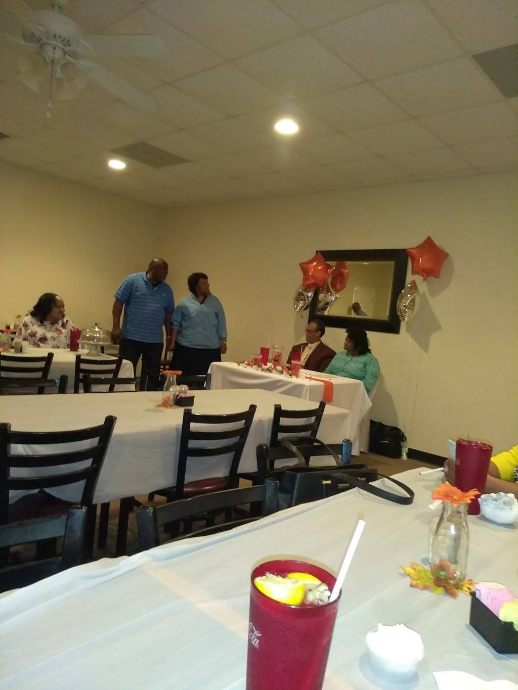 Brandos Restaurant | restaurant | 1001 Vincent St, Hazlehurst, MS 39083, USA | 6018949007 OR +1 601-894-9007