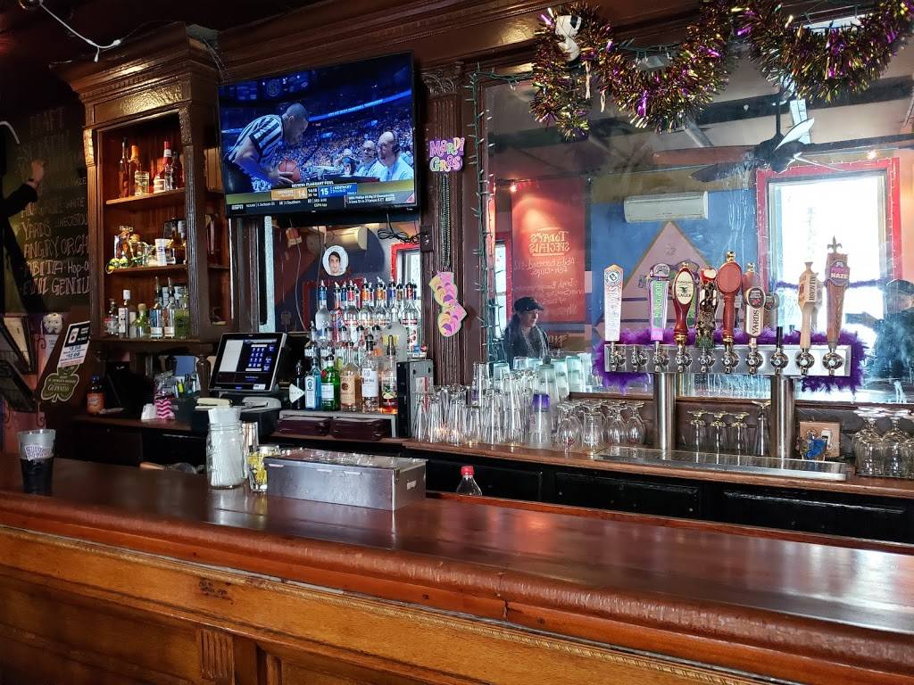 Catahoula Philly | restaurant | 775 S Front St, Philadelphia, PA 19147, USA | 2152719300 OR +1 215-271-9300