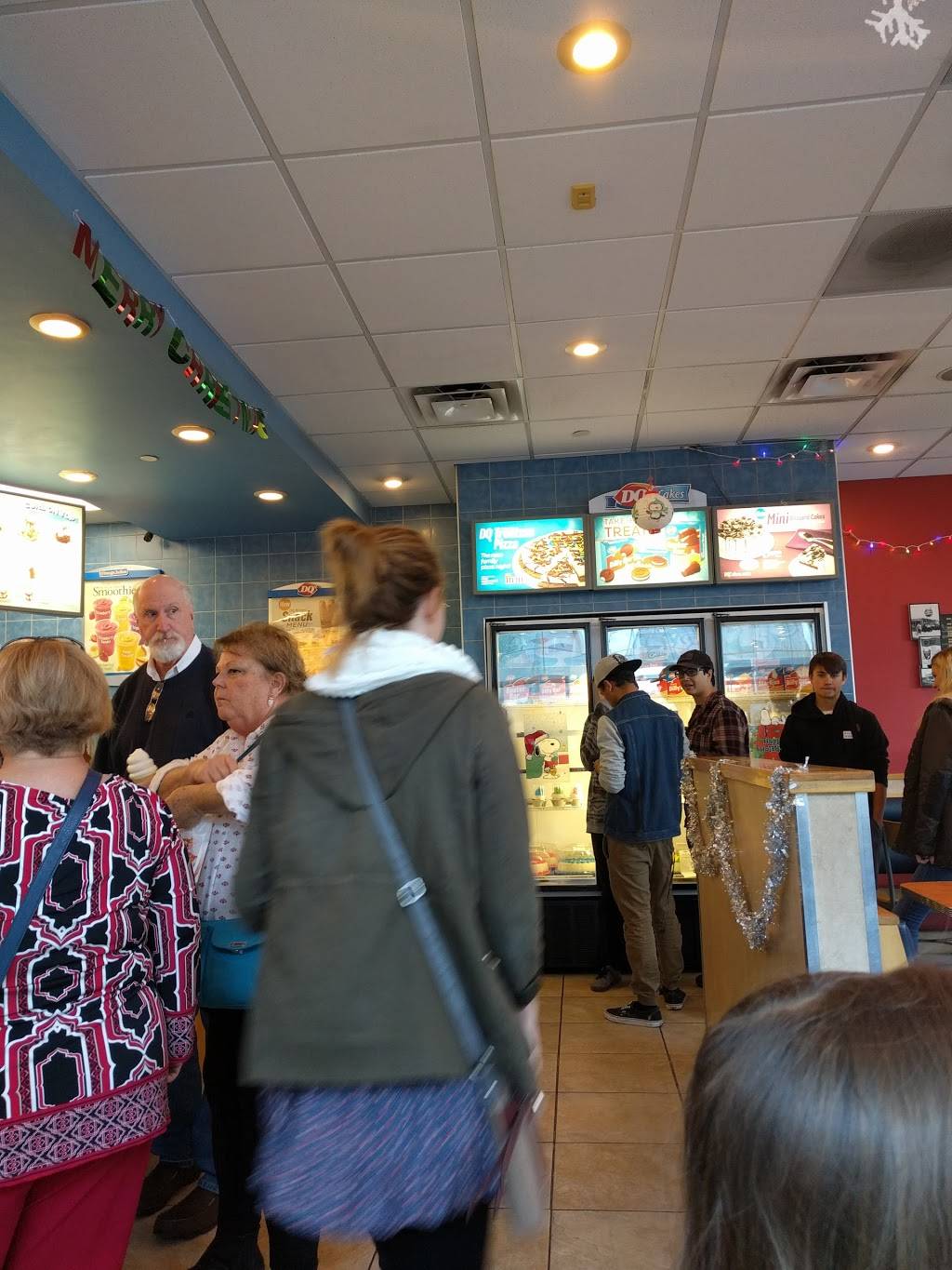 DQ / Orange Julius | restaurant | 2180 E Williams Field Rd #101, Gilbert, AZ 85295, USA | 4808211160 OR +1 480-821-1160