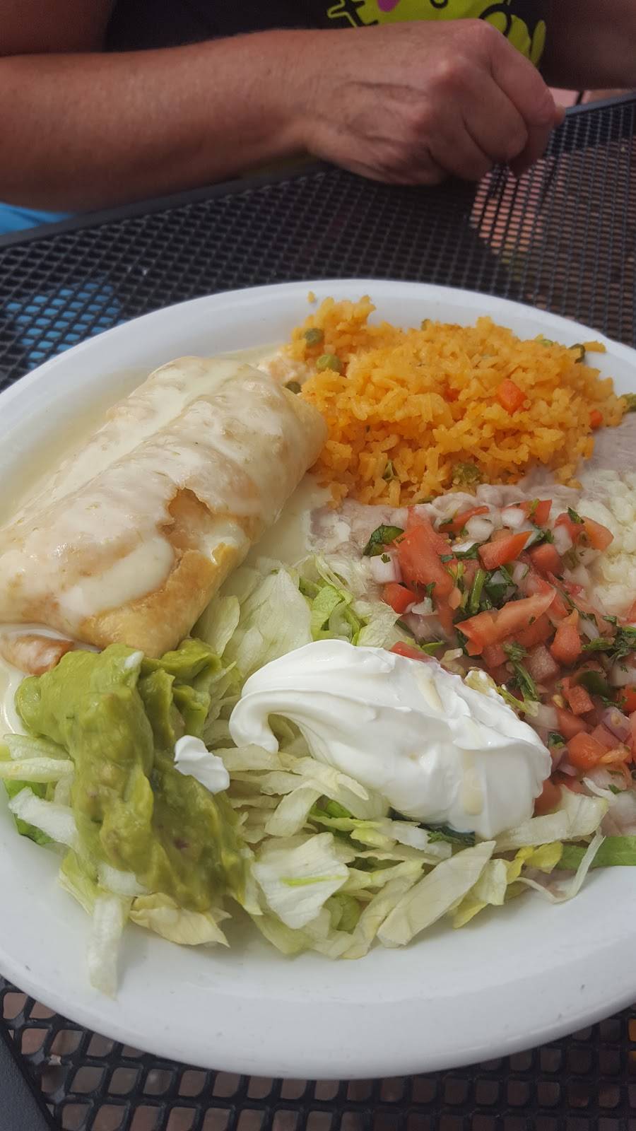 La Casita | restaurant | 1355 Bethel Rd, Columbus, OH 43220, USA | 6144570823 OR +1 614-457-0823