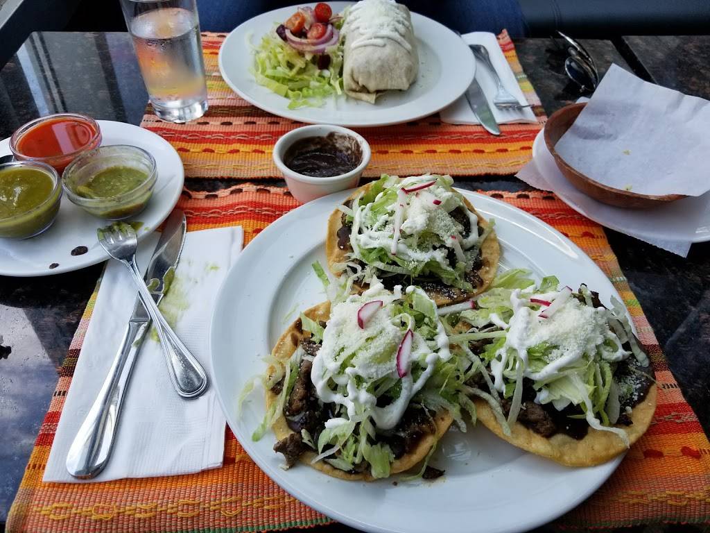 Juquila Kitchen and Bar | restaurant | 39-05 29th St, Long Island City, NY 11101, USA | 7184820033 OR +1 718-482-0033