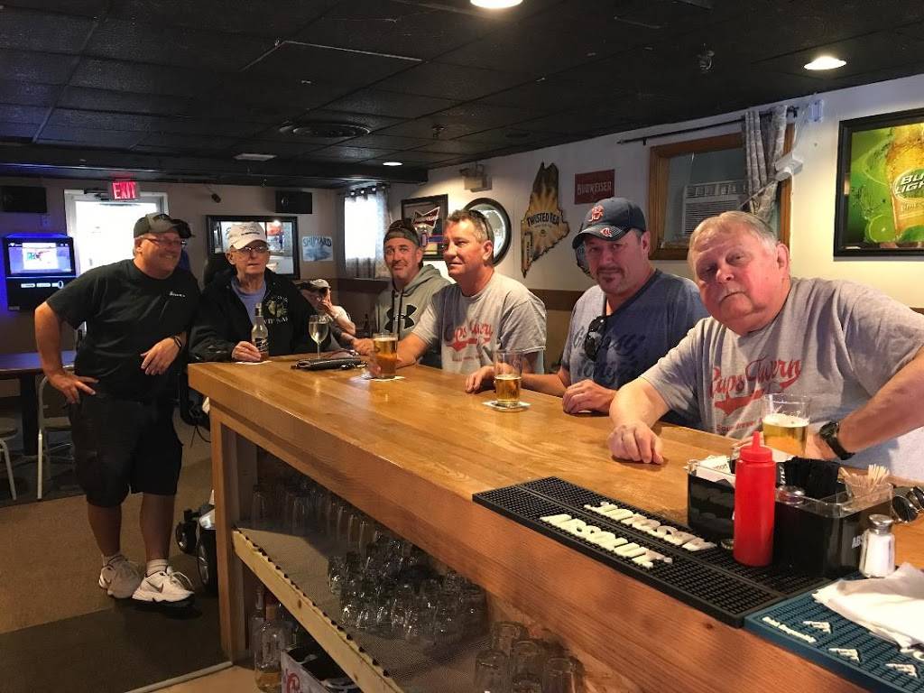 Jesters | restaurant | 393 N Main St, Brewer, ME 04412, USA | 2079893500 OR +1 207-989-3500