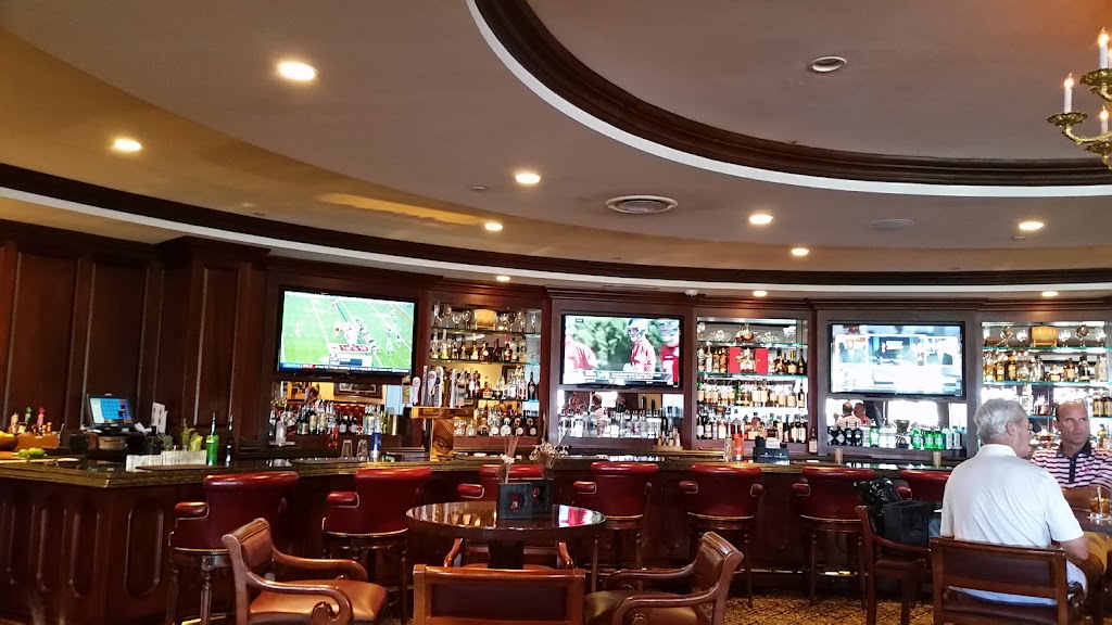 Champions Bar & Grill | restaurant | 4400 NW 87th Ave, Doral, FL 33178, USA | 3055916483 OR +1 305-591-6483