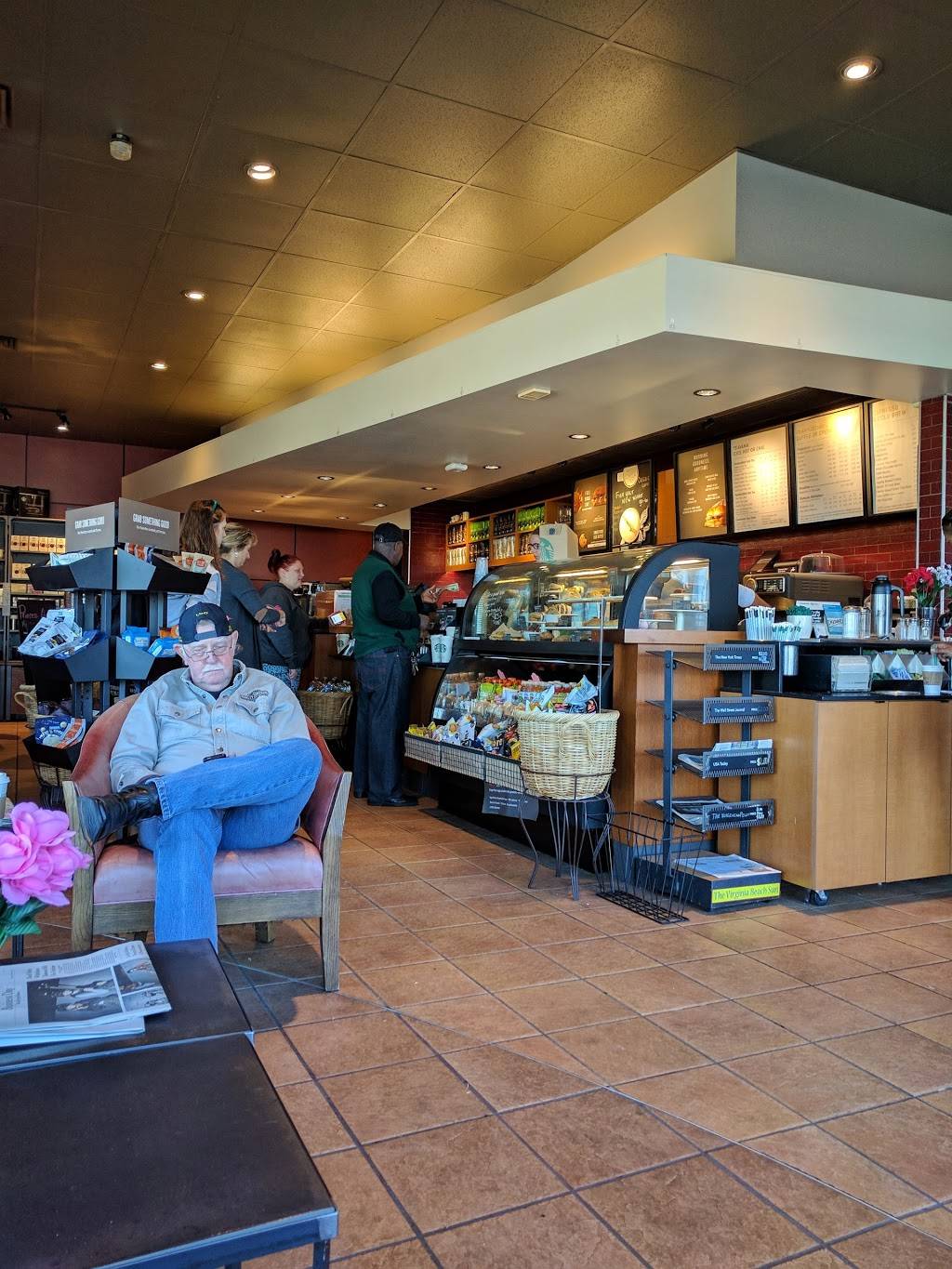 Starbucks | cafe | 2005 Lynnhaven Pkwy, Virginia Beach, VA 23456, USA | 7574716598 OR +1 757-471-6598