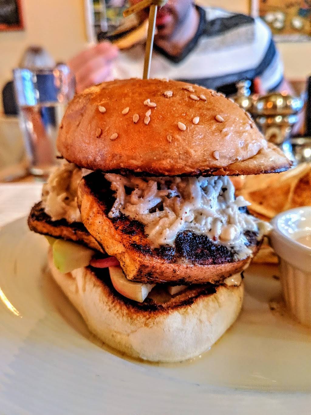 Local Roots | restaurant | 1314 Grandin Rd SW, Roanoke, VA 24015, USA | 5402062610 OR +1 540-206-2610