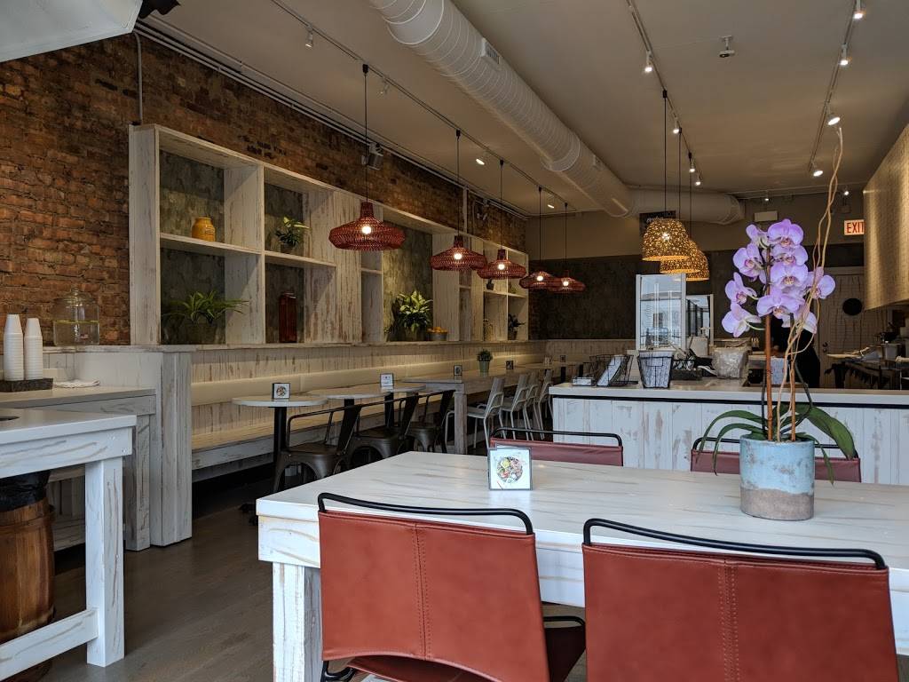 Poke Poké | restaurant | 802 W Belmont Ave, Chicago, IL 60657, USA | 7736665688 OR +1 773-666-5688