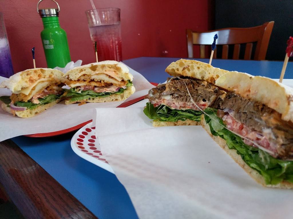 Mundos Sandwich and Burger House | restaurant | 170 Webster St, Monterey, CA 93940, USA | 8319201400 OR +1 831-920-1400