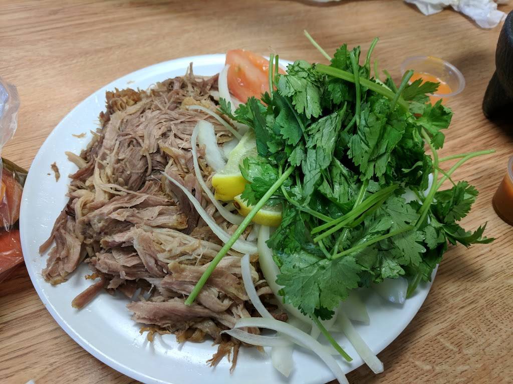 Carnitas Uruapan Mexican Food | restaurant | 4233 Spring St, La Mesa, CA 91941, USA | 6193372448 OR +1 619-337-2448