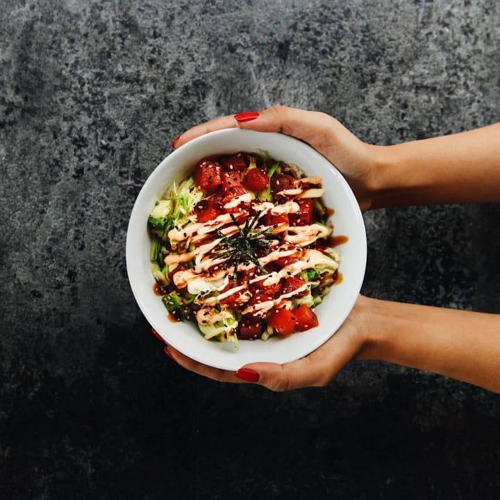 Sushi Shop | restaurant | 214 Boulevard Omer-Marcil, Saint-Jean-sur-Richelieu, QC J2W 2X2, Canada | 4503489797 OR +1 450-348-9797