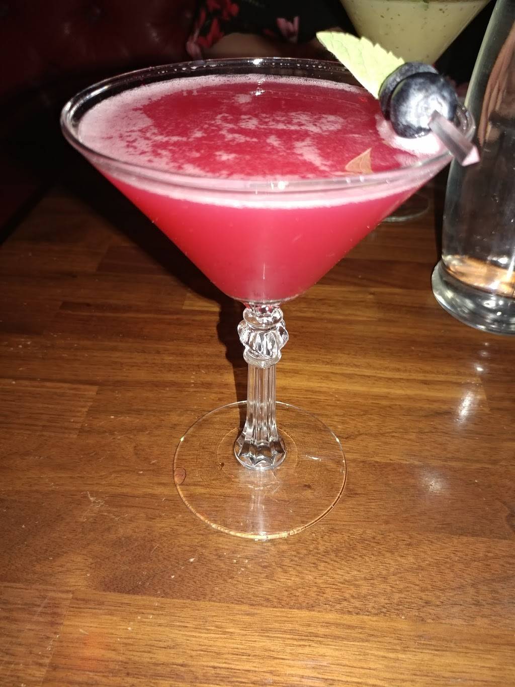 The One Up | restaurant | 13625 Ventura Blvd, Sherman Oaks, CA 91423, USA | 8188495181 OR +1 818-849-5181