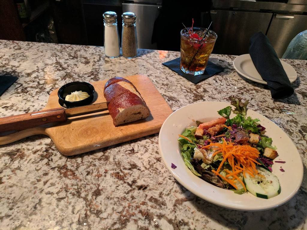 Public Landing Restaurant | restaurant | 200 W 8th St, Lockport, IL 60441, USA | 8158386500 OR +1 815-838-6500