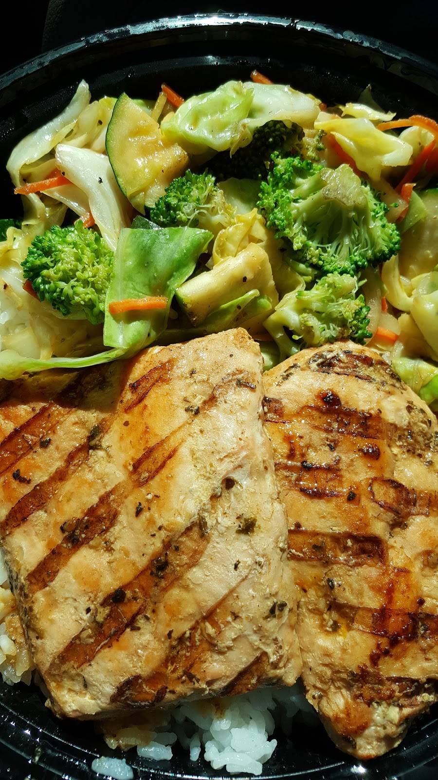 Cafe Rio Mexican Grill | meal takeaway | 4830 Blue Diamond Rd, Las Vegas, NV 89139, USA | 7029681300 OR +1 702-968-1300