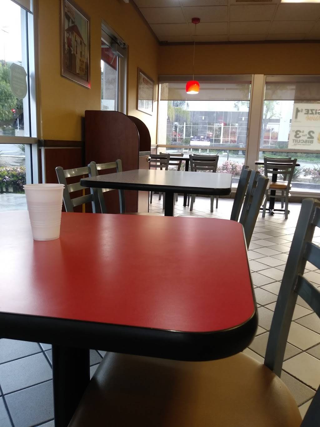 Carls Jr. | restaurant | 485 N Rosemead Blvd, Pasadena, CA 91107, USA | 6263511801 OR +1 626-351-1801