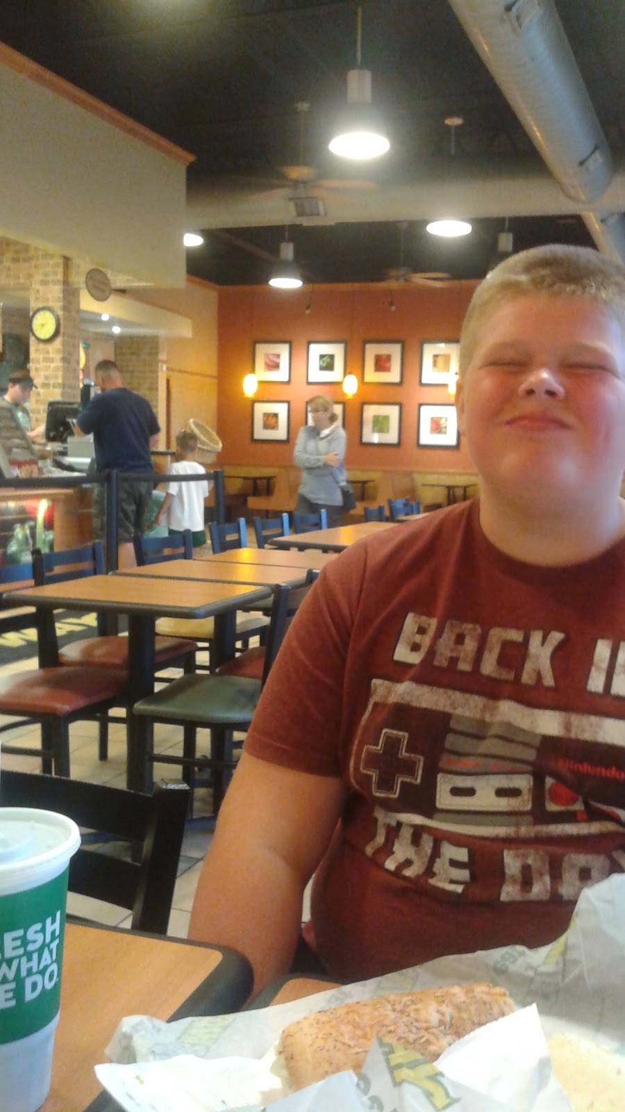 Subway Restaurants | restaurant | 705 Plaza Dr, Chesterton, IN 46304, USA | 2199268908 OR +1 219-926-8908