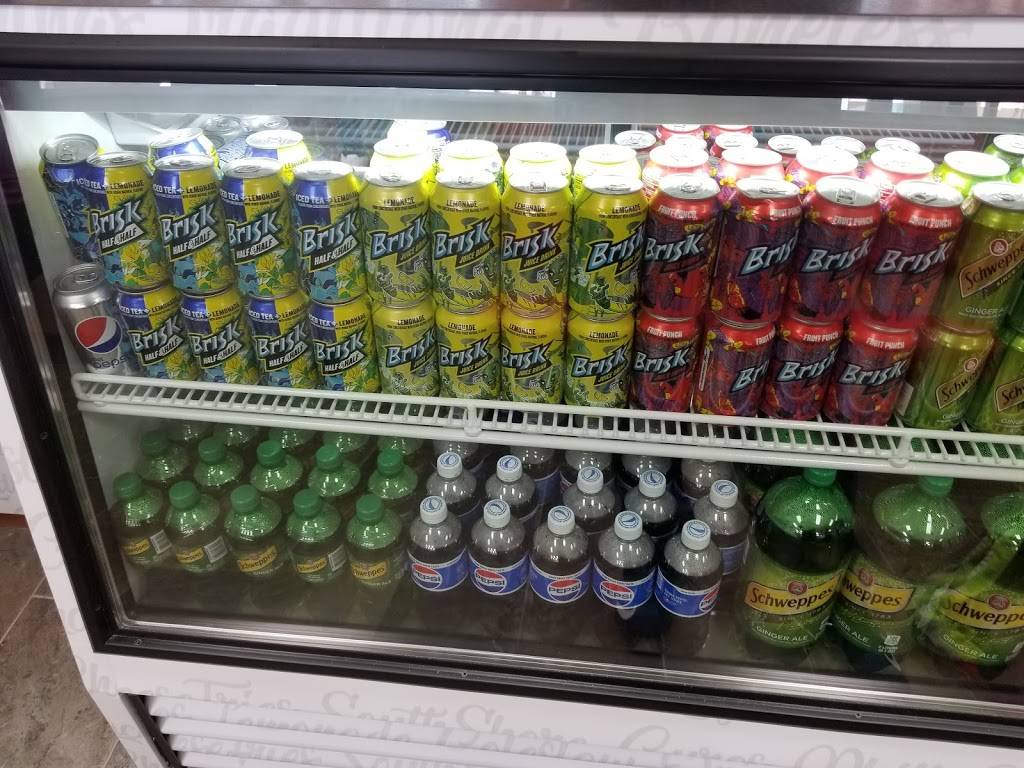 Red Rooster Restaurant | restaurant | 2101 E 71st St, Chicago, IL 60649, USA | 7734937777 OR +1 773-493-7777