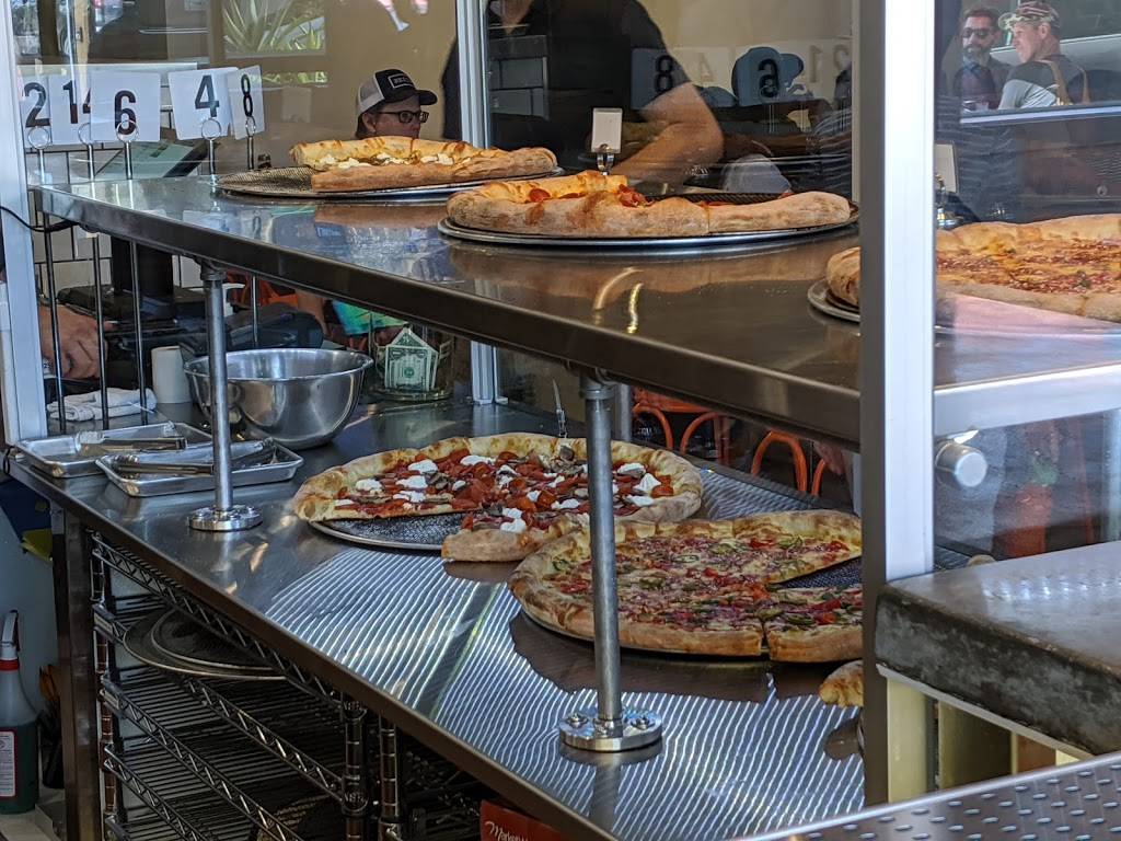 Raymond’s Pizzeria | restaurant | 130 Railroad Ave, Richmond, CA 94801, USA | 5106094961 OR +1 510-609-4961