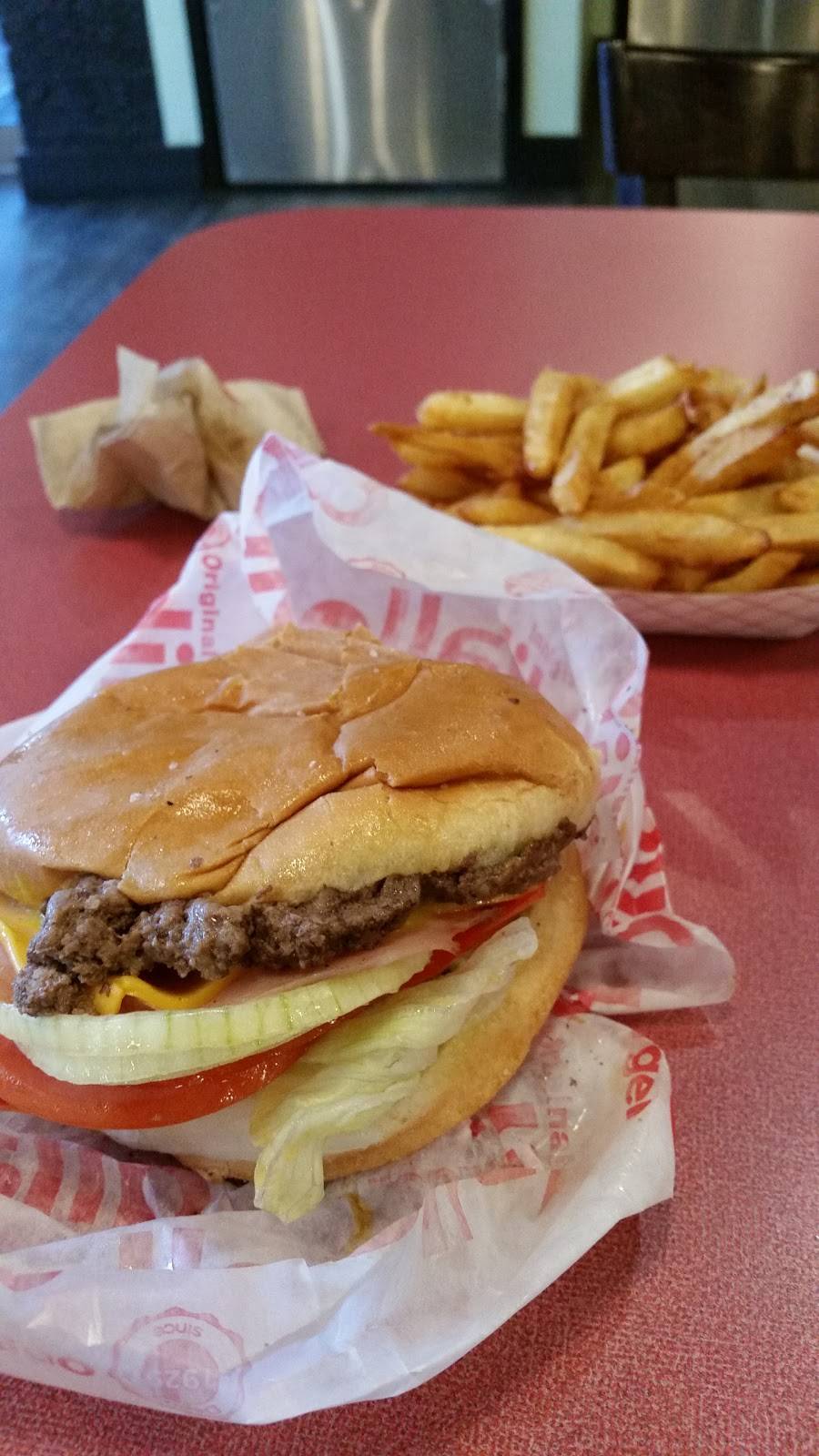 Dilallo burger Original 1929 | restaurant | 2851 Rue Allard, Montréal, QC H4E 2M1, Canada | 5147679921 OR +1 514-767-9921