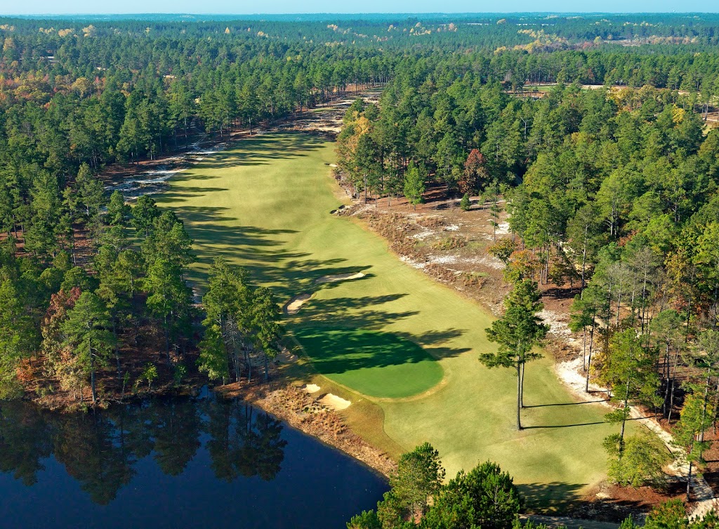 Dormie Club | restaurant | 6033 Beulah Hill Church Rd, West End, NC 27376, USA | 9109473240 OR +1 910-947-3240