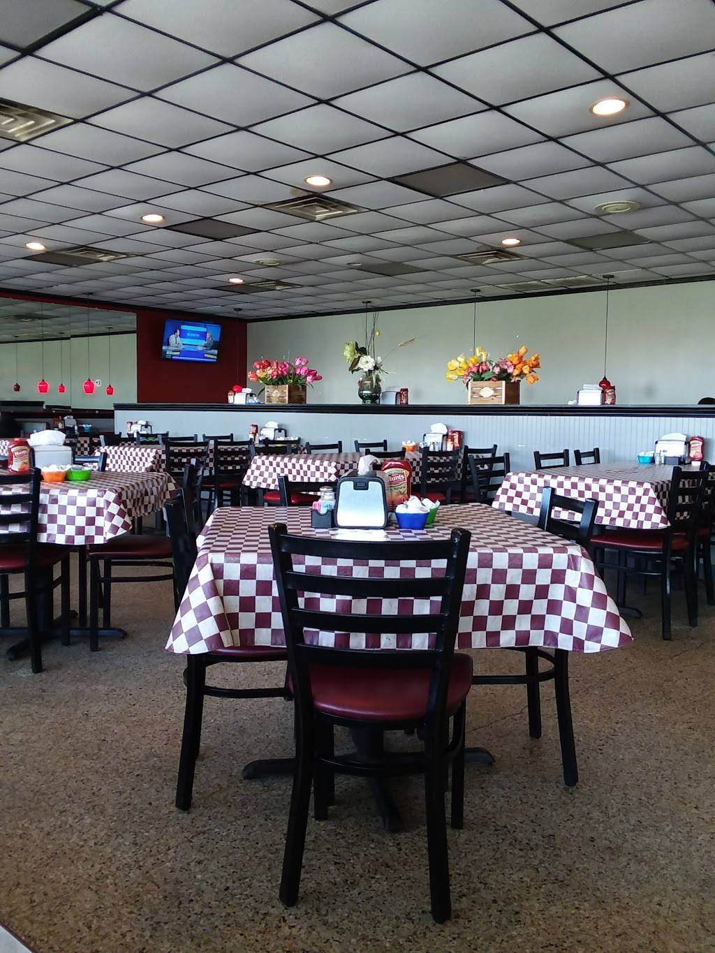 Parkway House Family Restaurant | restaurant | 3770 Concord Pkwy S, Concord, NC 28027, USA | 7047883002 OR +1 704-788-3002