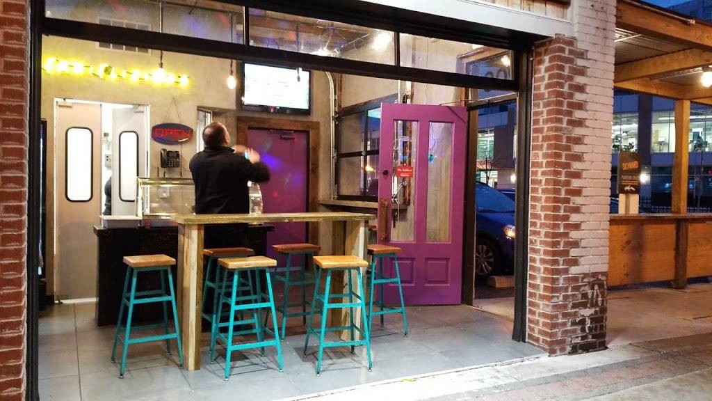 Detroit Eatery | restaurant | 200 W 5th St, Royal Oak, MI 48067, USA | 2488508770 OR +1 248-850-8770