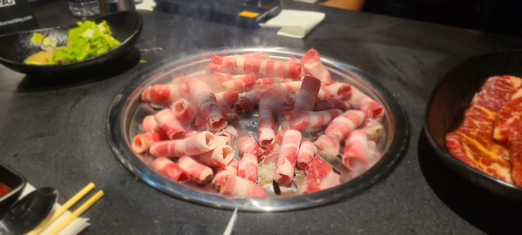 The Qui Korean BBQ & BAR | Korean BBQ Gainesville, VA | restaurant | 7390 Atlas Walk Way, Gainesville, VA 20155, USA | 7039292296 OR +1 703-929-2296