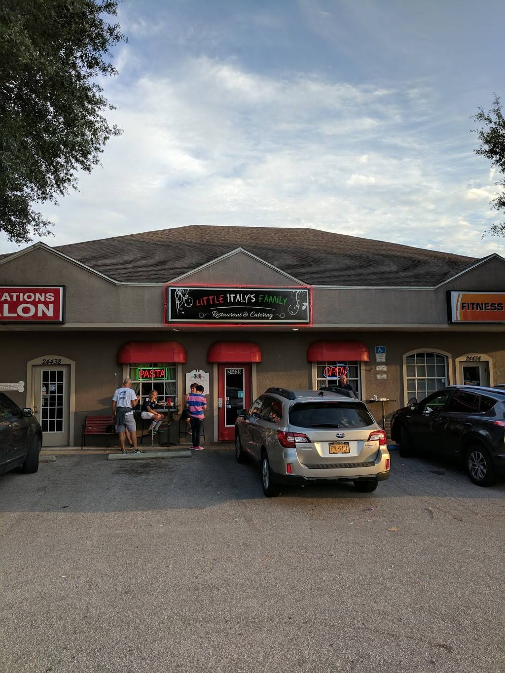 Little Italys Family Restaurant & Catering | restaurant | 24436 FL-54, Lutz, FL 33559, USA | 8139092122 OR +1 813-909-2122