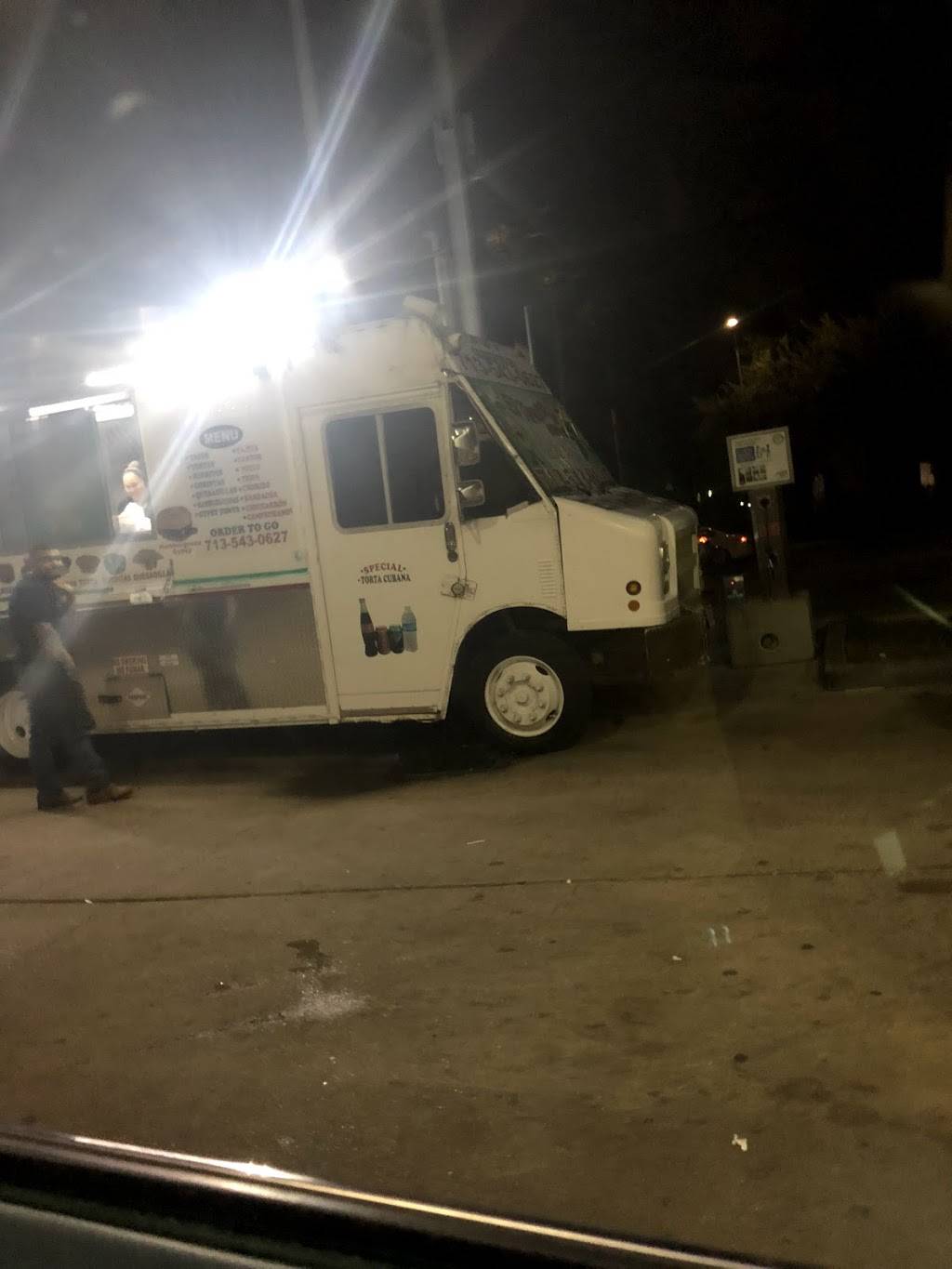 Tacos jom | restaurant | 8599 Richmond Ave, Houston, TX 77063, USA | 7135430627 OR +1 713-543-0627