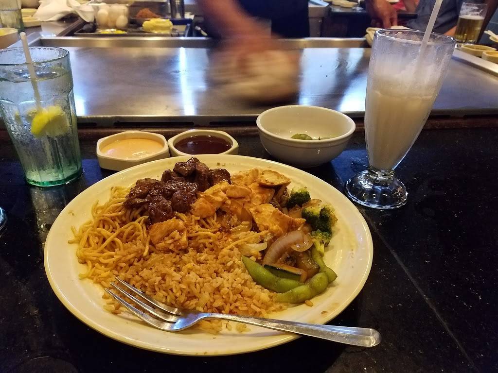 Sawa Hibachi Steakhouse & Sushi Bar | restaurant | 10817 Jog Rd #210, Boynton Beach, FL 33437, USA | 5613759292 OR +1 561-375-9292