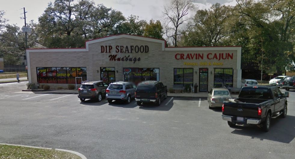 Mudbugs | restaurant | 1870 Dauphin Island Pkwy, Mobile, AL 36605, USA | 2514790123 OR +1 251-479-0123