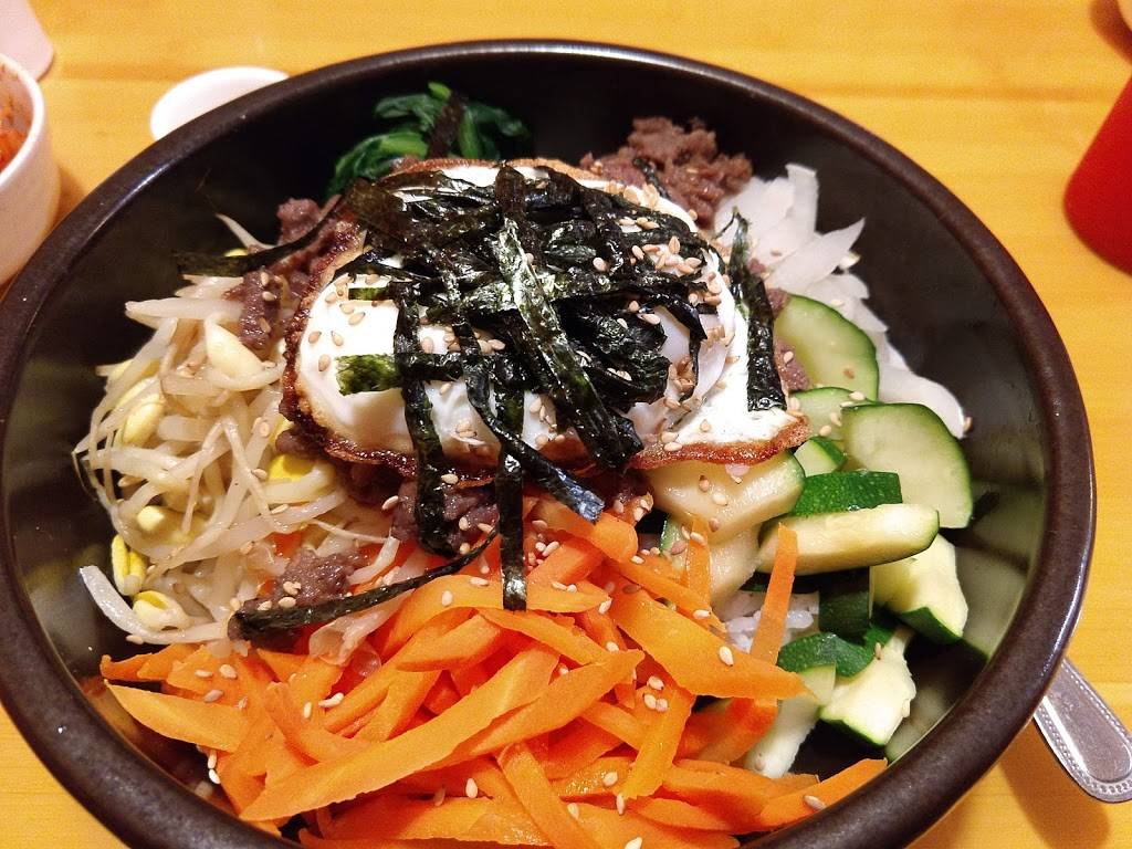 Sesame Sushi | restaurant | 1245 Middle Country Rd, Selden, NY 11784, USA | 6317366649 OR +1 631-736-6649